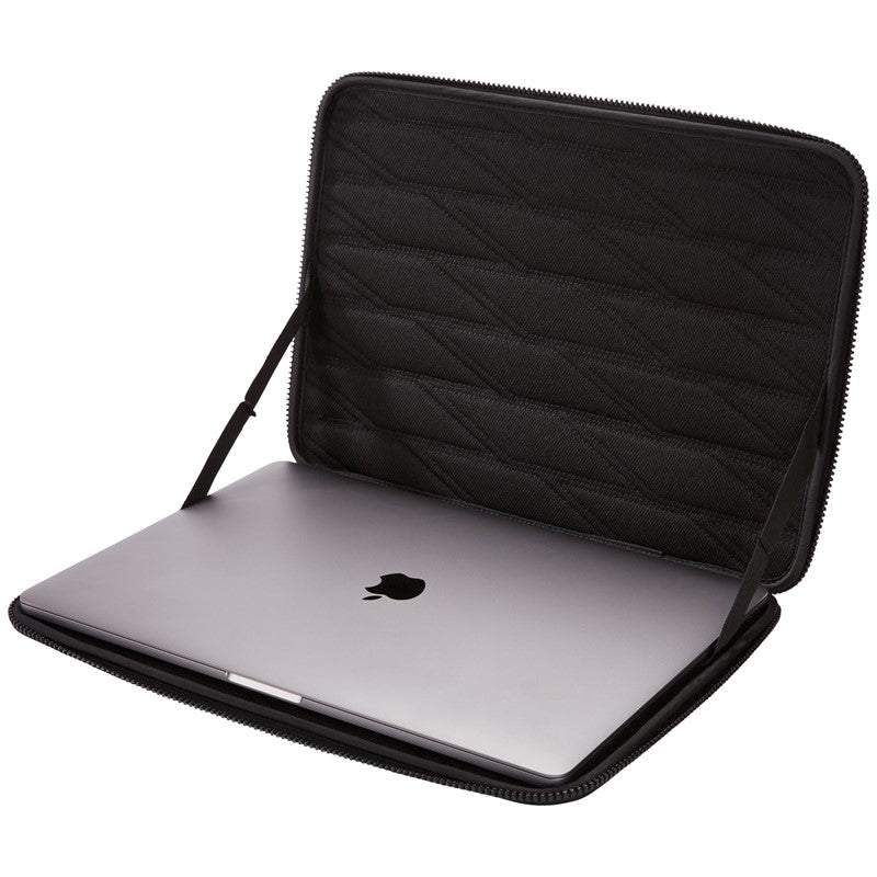 THULE Gauntlet 4 Sleeve for MacBook 16'' - Black, THL-TGSE2357-BLK